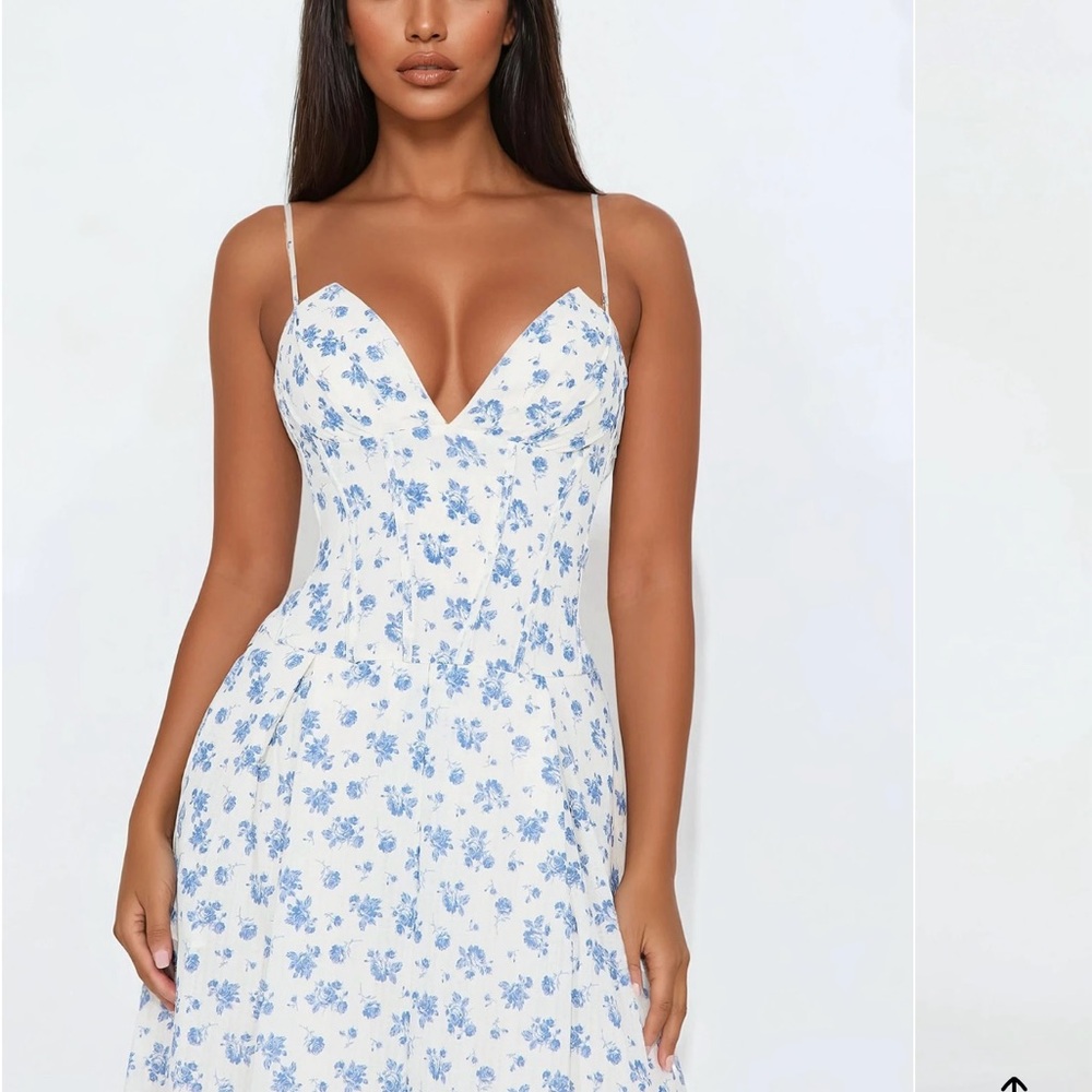 FashionNova White and Blue Sleeveless Midi Sundress - brand new - Picture 2 of 3